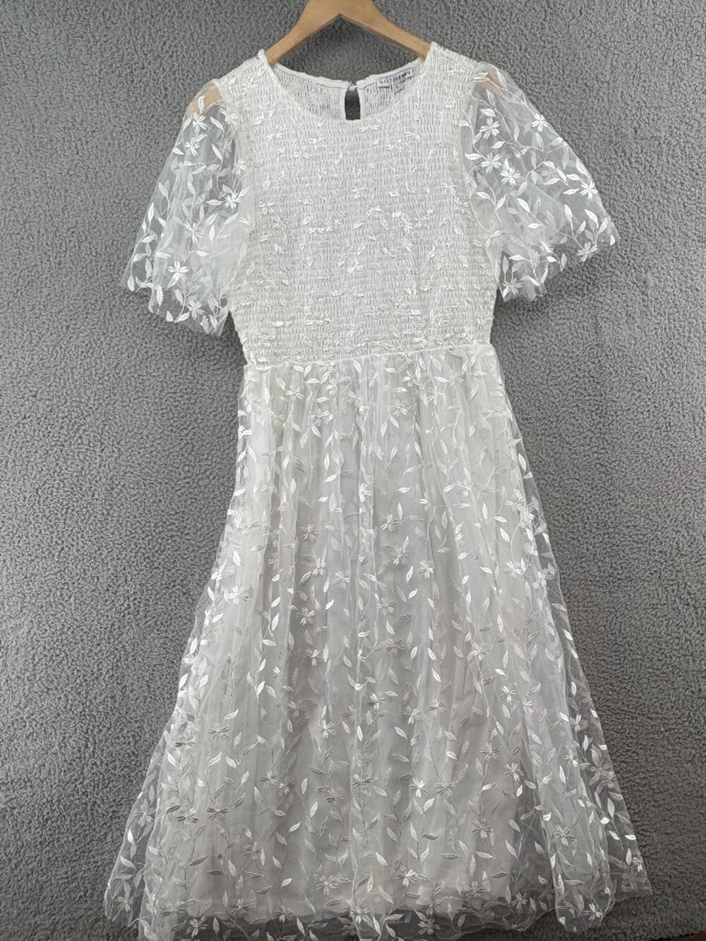 Baltic Born Kendra White Embroidered Smocked Midi Dress L NWT - Picture 2 of 15